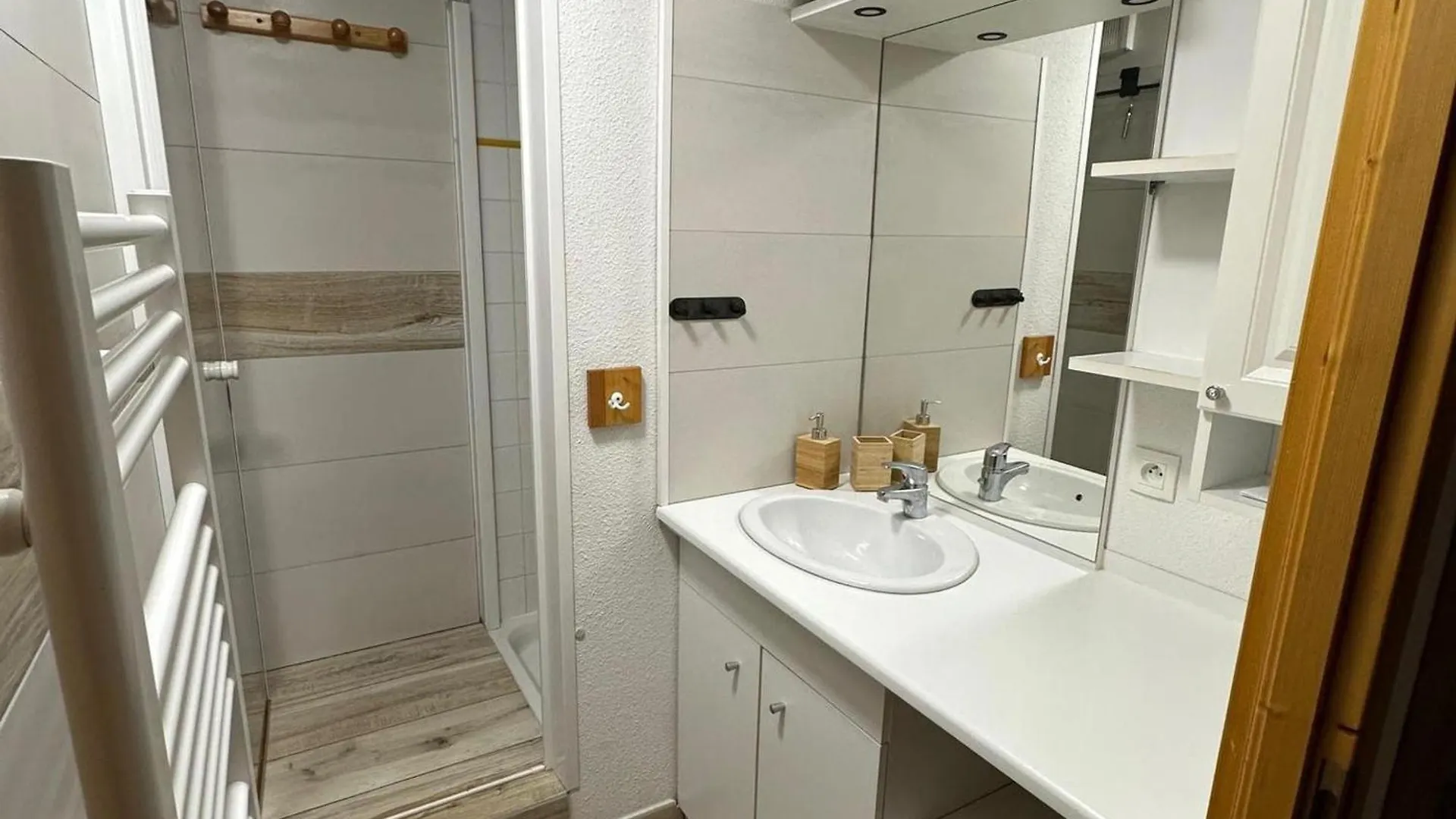 Appartement 6 Pers. A Morillon 1100 - Pieds Des Pistes, Balcon Et Tout Equipe - Fr-1-642-62 France